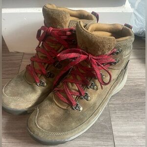 Danner hiking shoes
